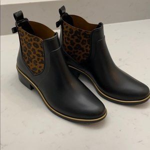 Kate Spade Sedgwick Animal Print Rain Boots Size 9